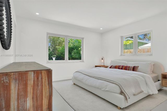 117 NE 20th St, Wilton Manors, FL 33305