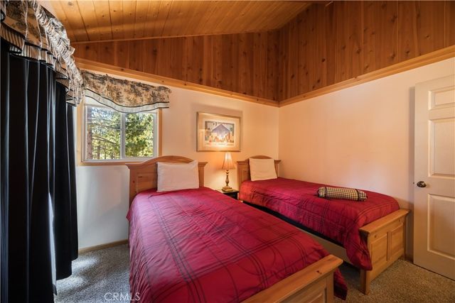 41063 Pennsylvania, Big Bear Lake, CA 92315