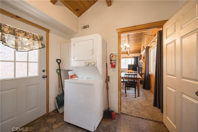 41063 Pennsylvania, Big Bear Lake, CA 92315
