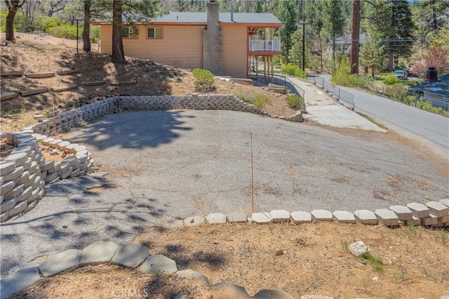 41063 Pennsylvania, Big Bear Lake, CA 92315