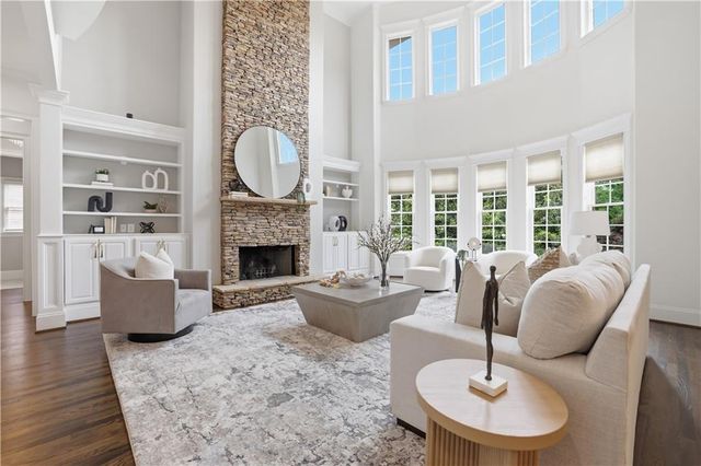 943 Tarry Post Court, Suwanee, GA 30024