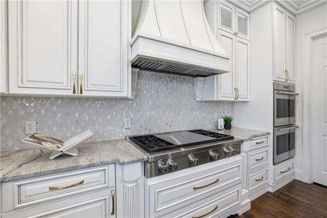 943 Tarry Post Court, Suwanee, GA 30024