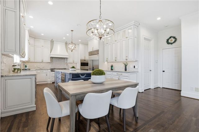 943 Tarry Post Court, Suwanee, GA 30024