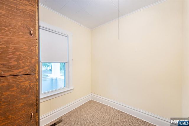 151 4th Avenue, Hawthorne, NJ 07506