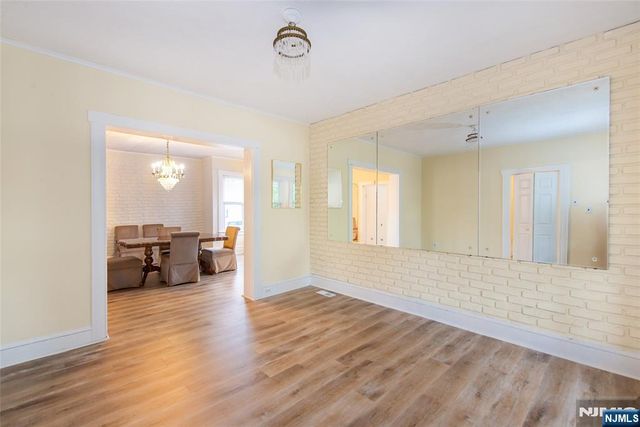 151 4th Avenue, Hawthorne, NJ 07506