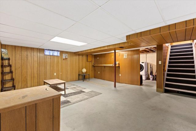 2709 Pinehurst AVENUE, Racine, WI 53403
