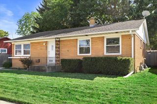 2709 Pinehurst AVENUE, Racine, WI 53403