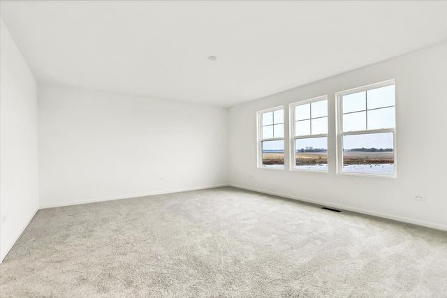 62 Hawthorn Ridge Drive, Hawthorn Woods, IL 60047