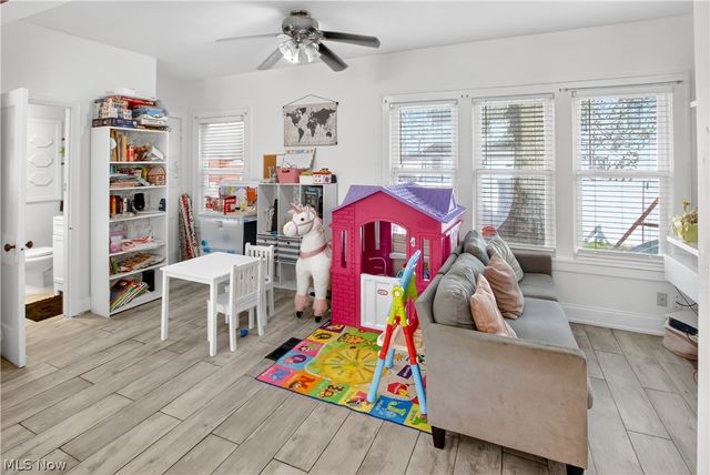 363 Seeley Street, Amherst, OH 44001