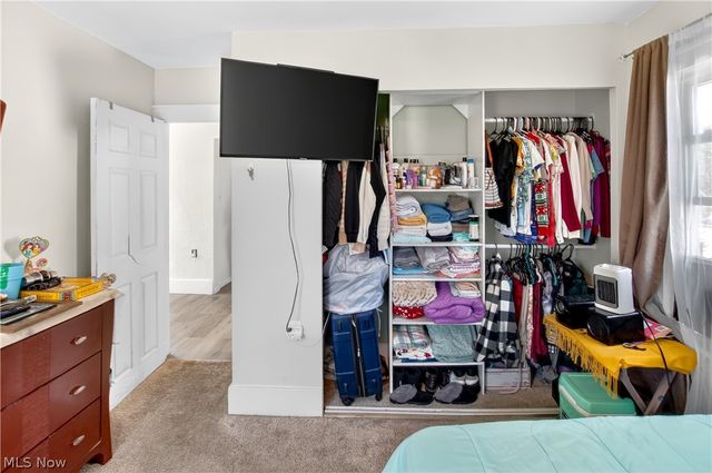 363 Seeley Street, Amherst, OH 44001