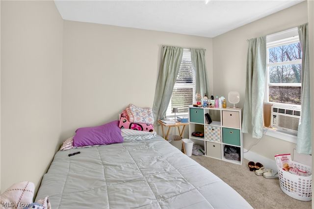 363 Seeley Street, Amherst, OH 44001