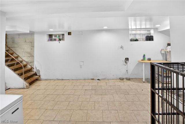 363 Seeley Street, Amherst, OH 44001