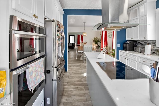 363 Seeley Street, Amherst, OH 44001