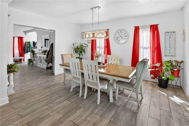 363 Seeley Street, Amherst, OH 44001