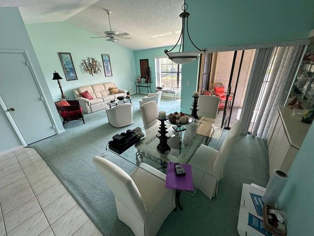 3395 Jog Park Drive, Greenacres, FL 33467