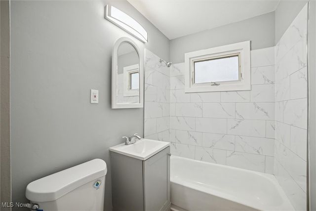 4638 W 156 Street, Cleveland, OH 44135