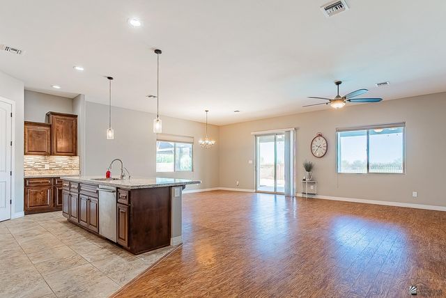 14680 E 46 Loop, Yuma, AZ 85367