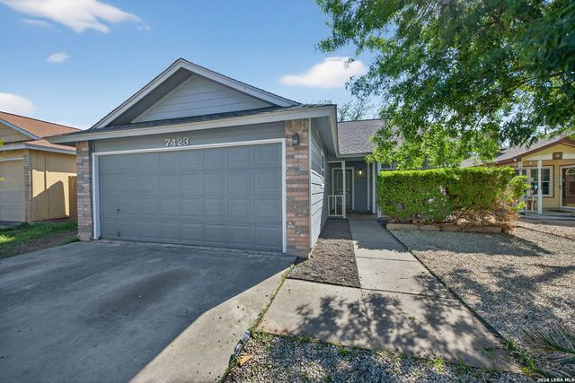 7423 Hardesty, San Antonio, TX 78250