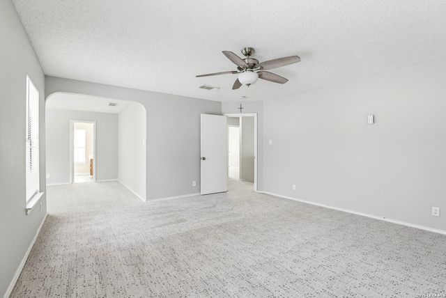 4838 SUNLIT WELL DR, San Antonio, TX 78247
