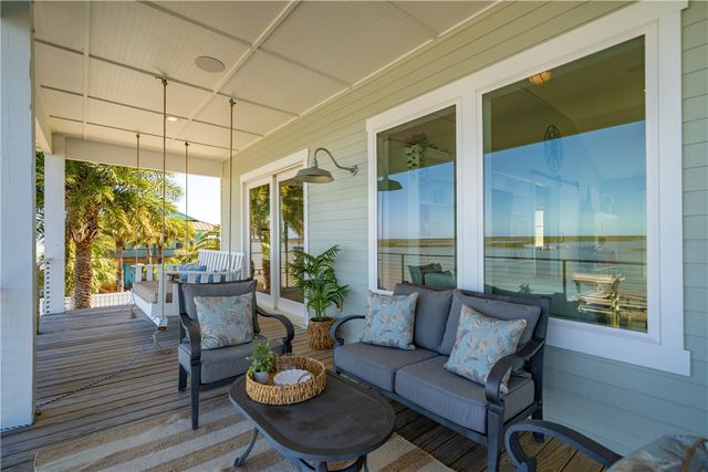 2422 State Highway 361, Aransas Pass, TX 78336