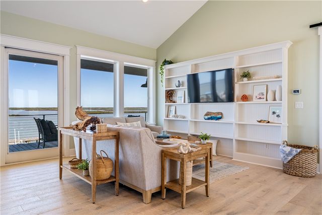 2422 State Highway 361, Aransas Pass, TX 78336