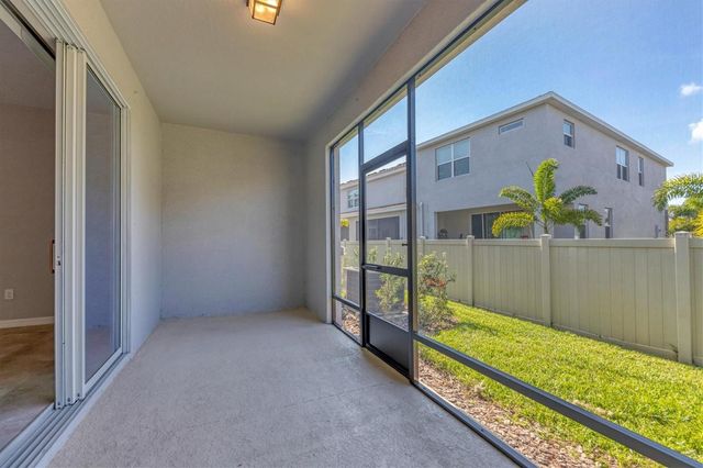 8657 PALMER PARK CIRCLE, Sarasota, FL 34238