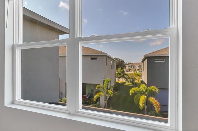 8657 PALMER PARK CIRCLE, Sarasota, FL 34238