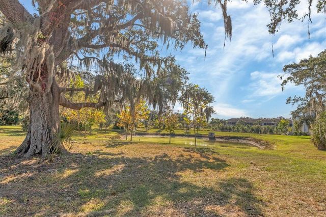 8657 PALMER PARK CIRCLE, Sarasota, FL 34238