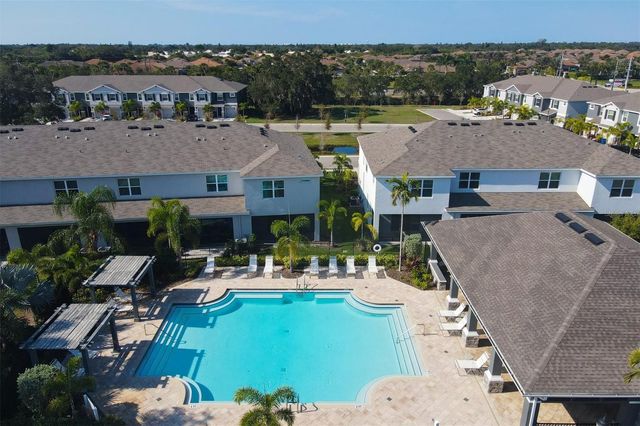 8657 PALMER PARK CIRCLE, Sarasota, FL 34238