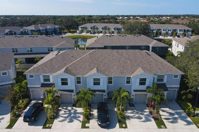 8657 PALMER PARK CIRCLE, Sarasota, FL 34238