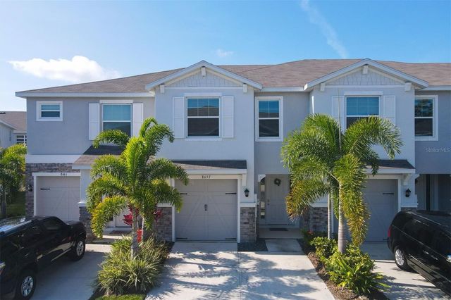 8657 PALMER PARK CIRCLE, Sarasota, FL 34238