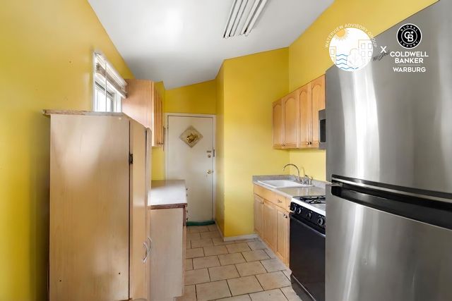 29-10 BUTLER Street, New York City, NY 11369