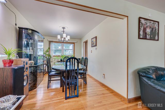 1 Ballo Place, Edison, NJ 08820