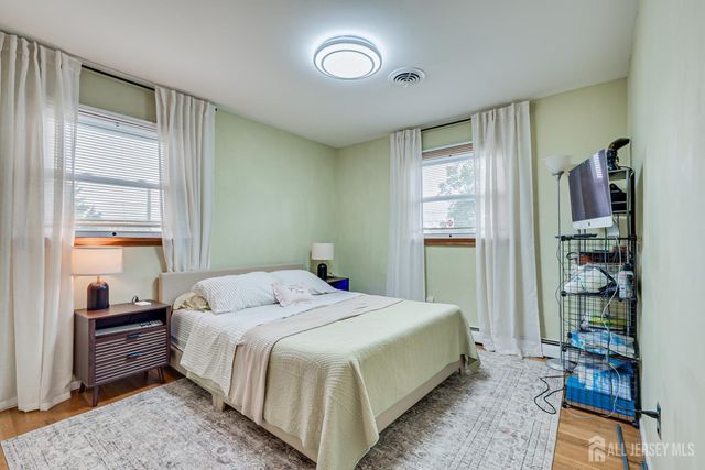 1 Ballo Place, Edison, NJ 08820