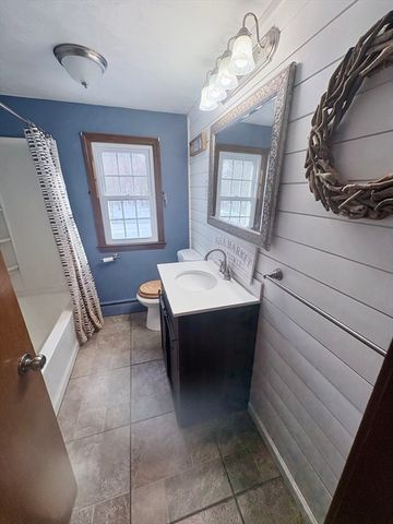 387 Southwick Street, Agawam, MA 01030