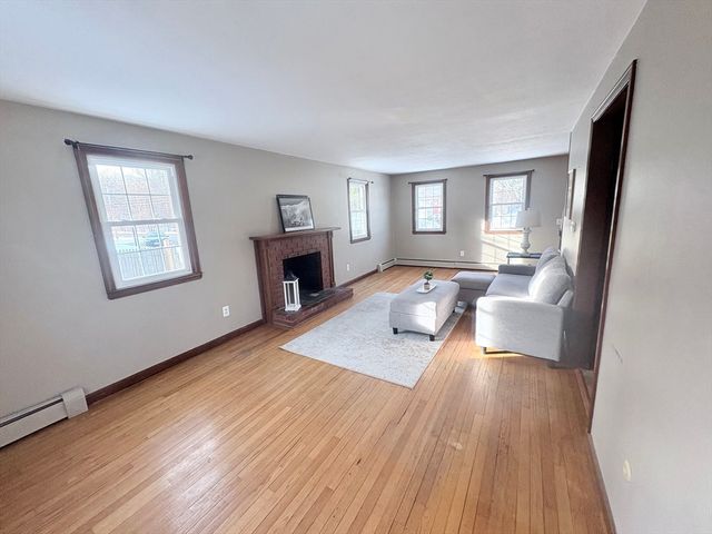 387 Southwick Street, Agawam, MA 01030