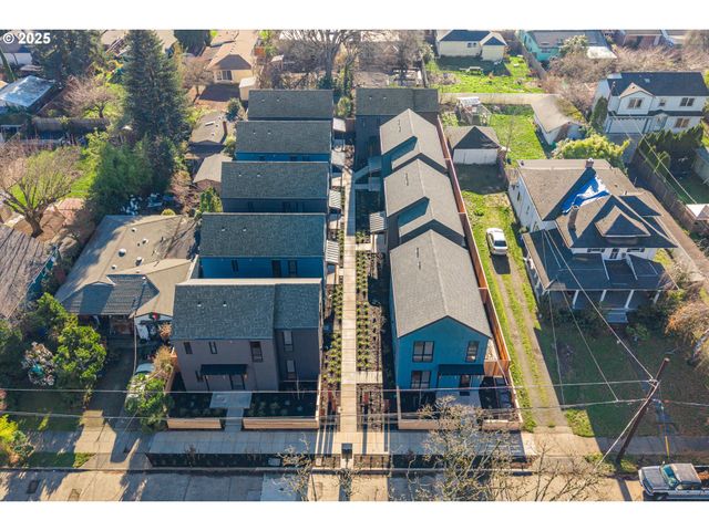 5484 Se Boise Ter, Portland, OR 97206