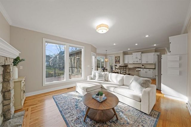 14002 Bond Street, Overland Park, KS 66221