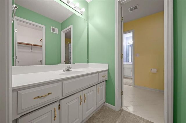 14002 Bond Street, Overland Park, KS 66221