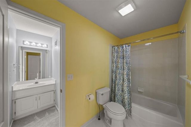 14002 Bond Street, Overland Park, KS 66221