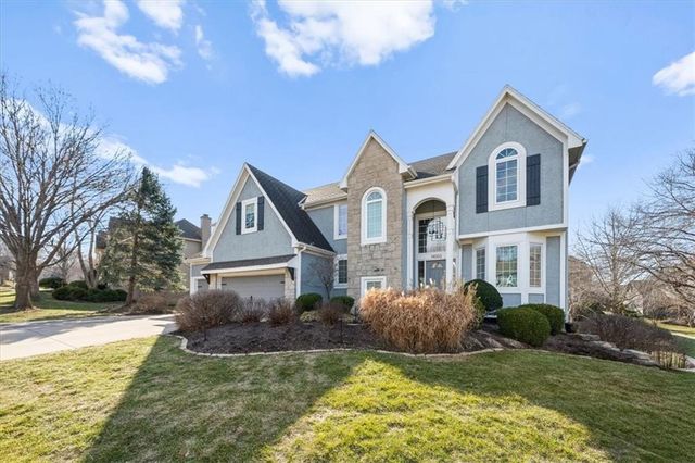 14002 Bond Street, Overland Park, KS 66221