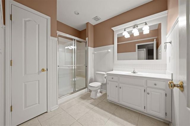 14002 Bond Street, Overland Park, KS 66221