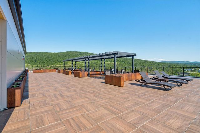 69 Etna Rd Unit 112, Lebanon, NH 03766