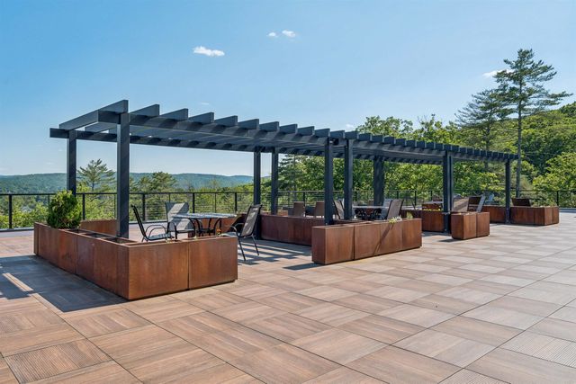 69 Etna Rd Unit 112, Lebanon, NH 03766