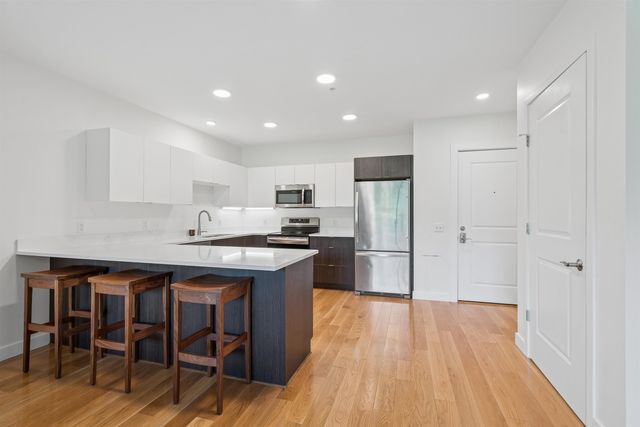 69 Etna Rd Unit 112, Lebanon, NH 03766
