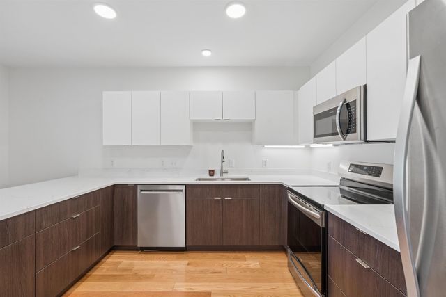 69 Etna Rd Unit 112, Lebanon, NH 03766