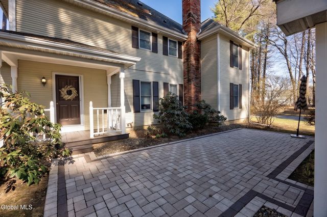 5 Sicada Street, Saratoga Springs, NY 12866