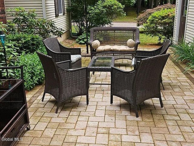 5 Sicada Street, Saratoga Springs, NY 12866