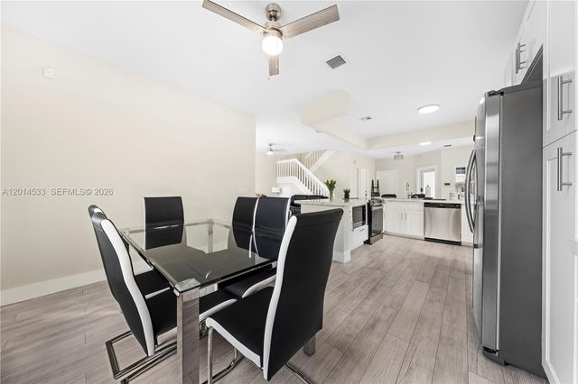 16864 SW 1st Pl, Pembroke Pines, FL 33027