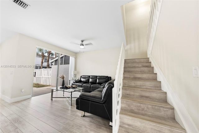 16864 SW 1st Pl, Pembroke Pines, FL 33027